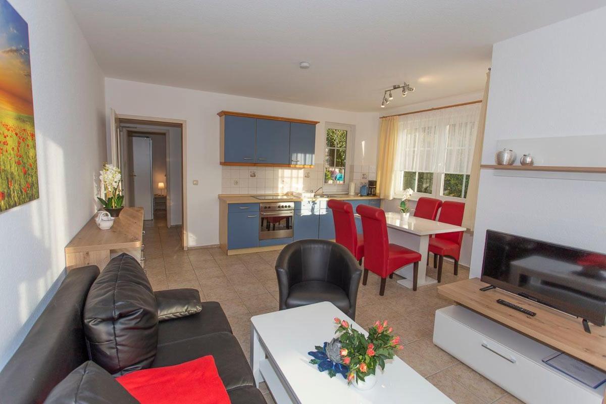 Ferienwohnung Haus Dornroeschen 45107 Goehren  Exterior foto