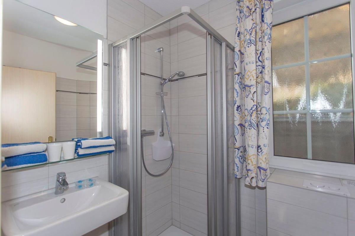 Ferienwohnung Haus Dornroeschen 45107 Goehren  Exterior foto