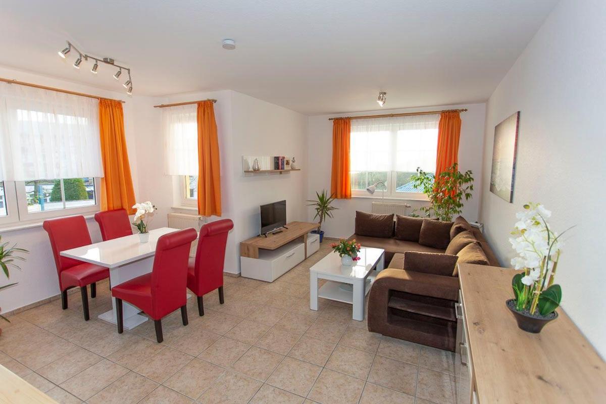 Ferienwohnung Haus Dornroeschen 45107 Goehren  Exterior foto