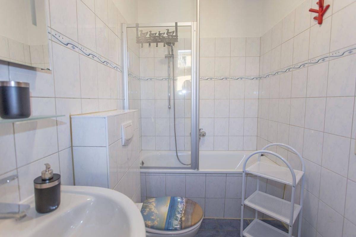 Ferienwohnung Haus Dornroeschen 45107 Goehren  Exterior foto